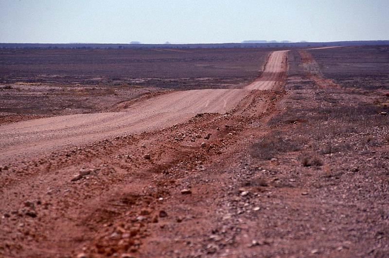 WT 0400 089-25 Australia.jpg